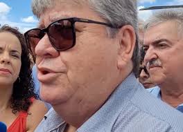 Jornalismo declaratório domina o noticiário sobre a morte de seis jovens por PMs no Conde